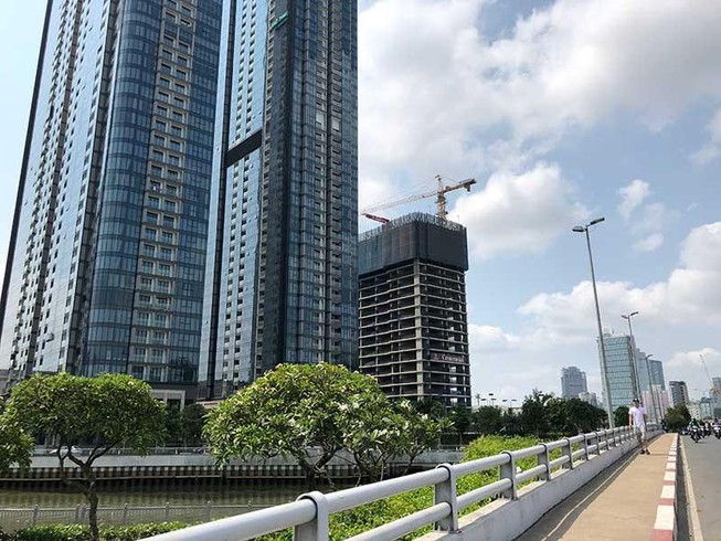 Kiếm lời từ kênh hút vốn của doanh nghiệp bất động sản