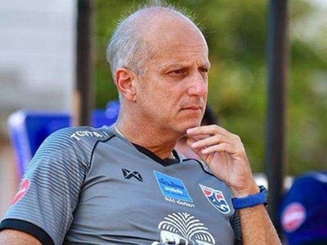 Thái Lan có thêm HLV Brazil giúp bộ đôi ‘sát thủ’