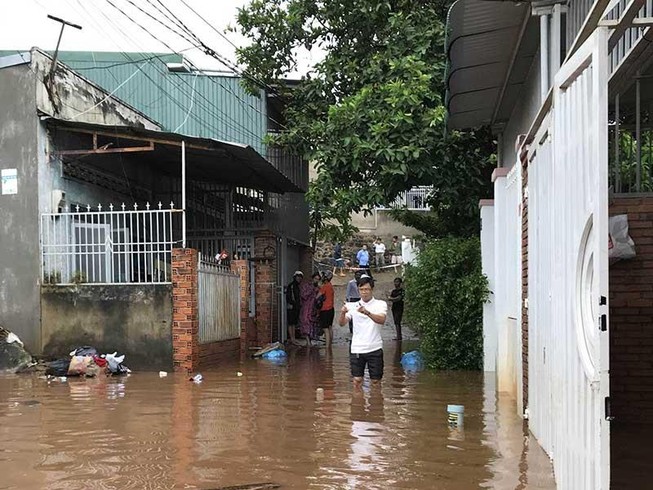 Tây Nguyên, Đồng Nai: Chín người chết, mất tích do lũ
