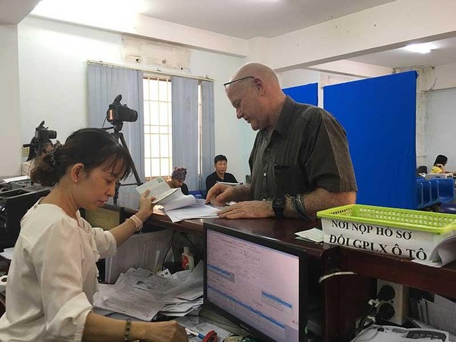 Cấp, đổi bằng lái xe quốc tế