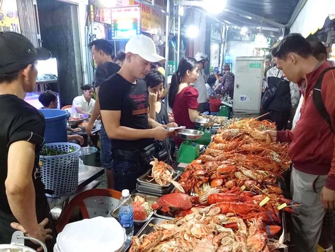 Sau một năm thương chiến Mỹ-Trung: Việt Nam được gì?