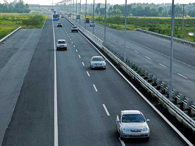 Trung tâm giám sát cao tốc TP.HCM-Trung Lương tê liệt