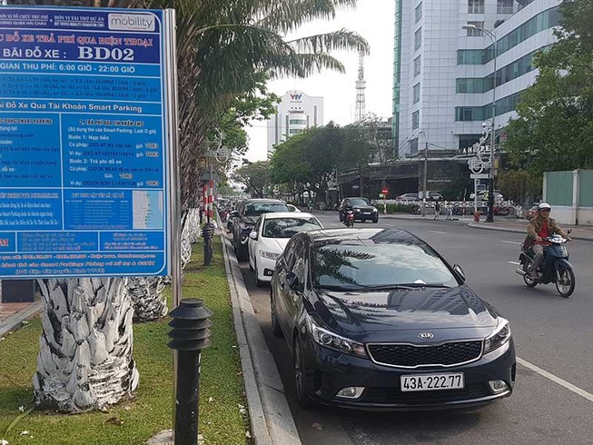 Không nên thu phí ô tô, xe máy vào trung tâm Đà Nẵng