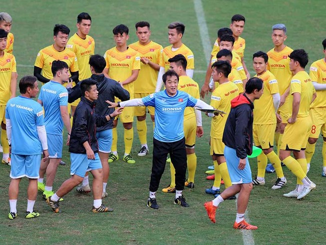 Ông Park hết lo vỡ hàng thủ