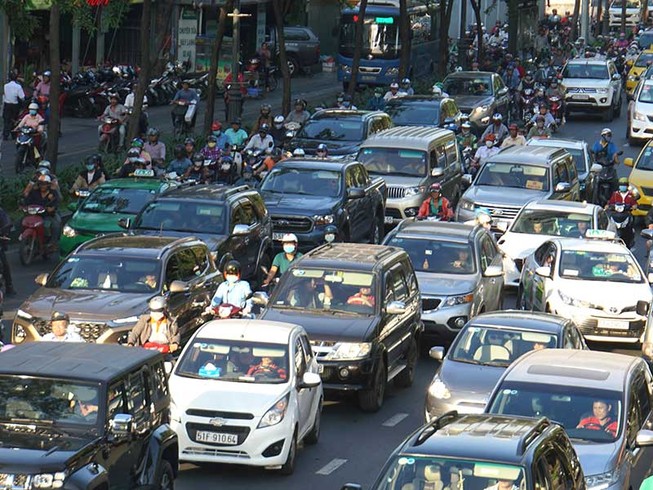 Lên kế hoạch tránh ùn tắc Tân Sơn Nhất dịp tết