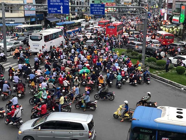 TP.HCM sẽ cấm xe chở hàng chạy vào ban ngày?