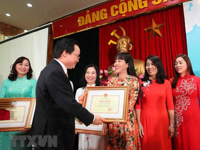 Bộ GD&ĐT tôn vinh 127 giáo viên mầm non tiêu biểu