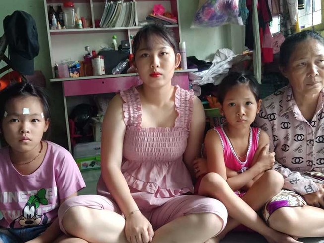 Bình Chánh: Xã giúp dân làm khai sinh cho trẻ
