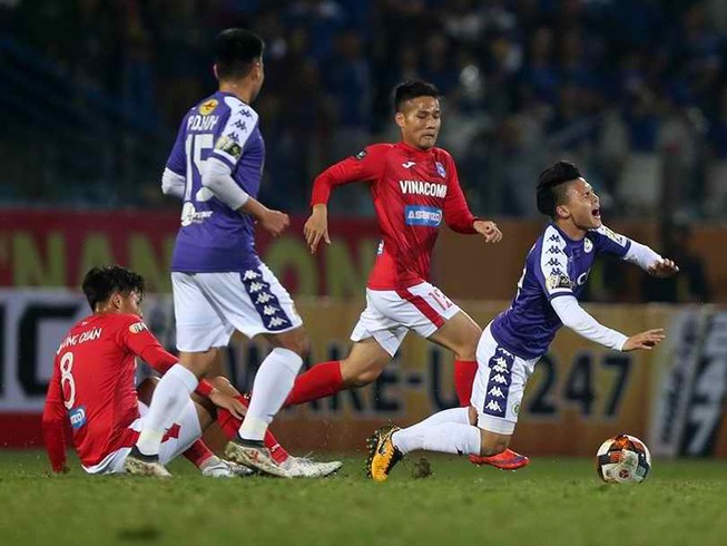 Bóng AFC Cup vẫn lăn giữa đại dịch Corona