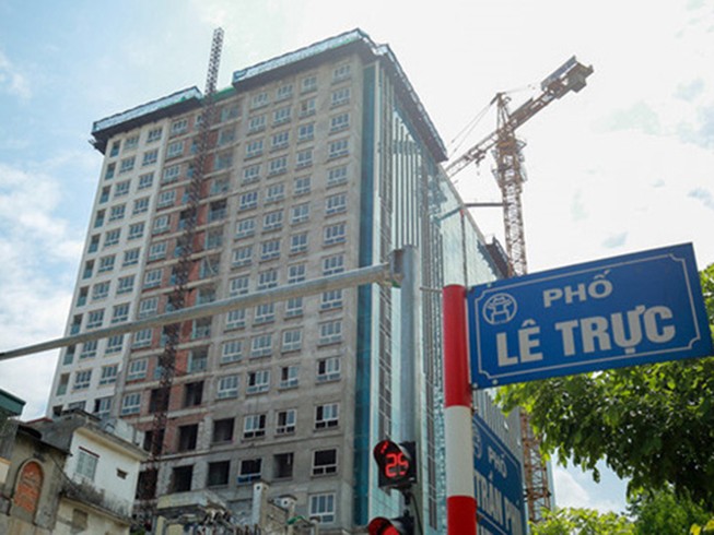 30 đơn vị tư vấn từ chối tháo dỡ nhà 8B Lê Trực