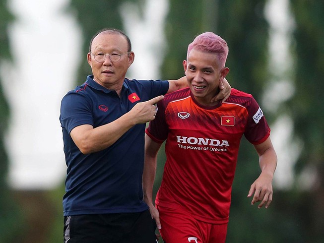Ông Park ngổn ngang ngày trở lại