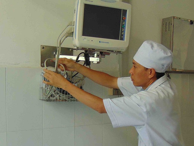 Lời kể của người trực tiếp chăm sóc bệnh nhân COVID-19