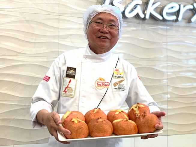 Cha đẻ bánh mì thanh long: Tôi sẽ làm bánh bơ, sầu riêng…