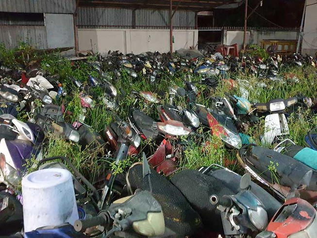 CSGT TP.HCM nói về việc giam xe vi phạm