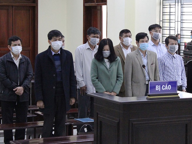 5 cựu thanh tra nhận hối lộ gần 600 triệu