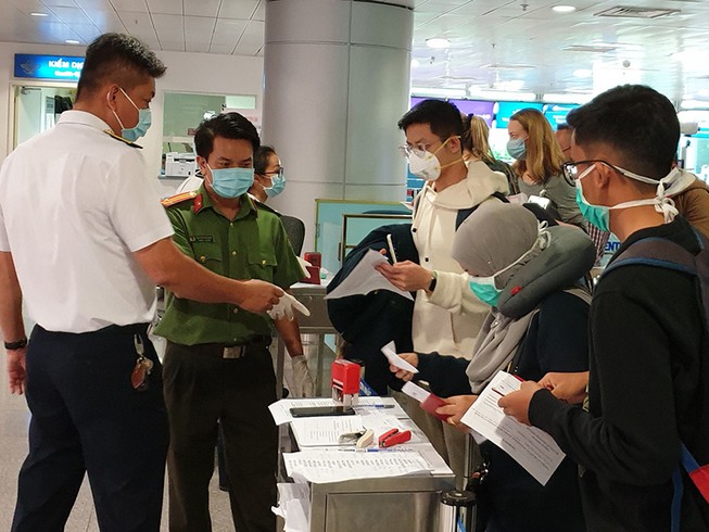 Đại dịch diễn biến nhanh, phải tăng tốc ứng phó