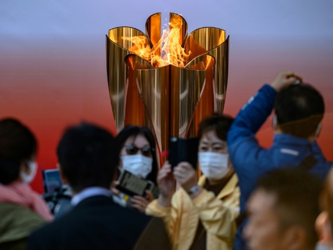 Ngọn đuốc Olympic vẫn chu du khắp nước Nhật