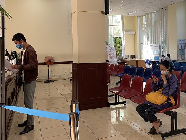 TP.HCM: Dân nộp hồ sơ hành chính qua mạng tăng vọt