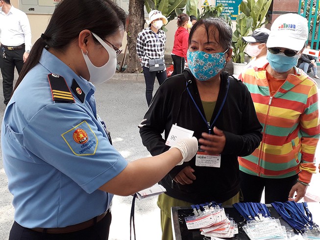 Phòng COVID-19: Không để bệnh nhân nằm ghép