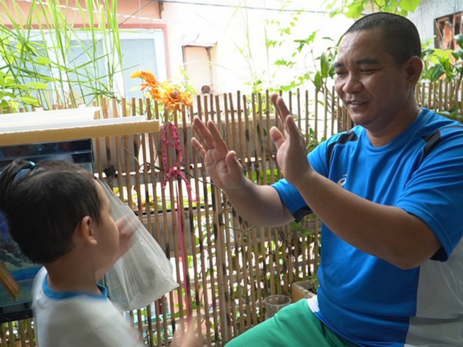 Tận hưởng những ngày ở nhà giãn cách xã hội