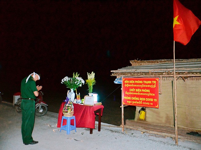 Nước mắt chảy ngược của lính biên phòng