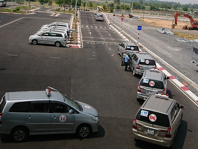 Bộ Công an muốn quản lý sát hạch, cấp giấy phép lái xe