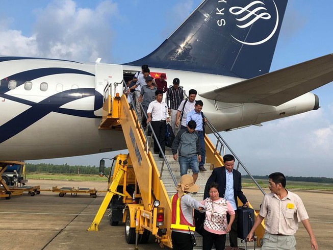 Lễ 30-4, vé máy bay lên giá như vé tết