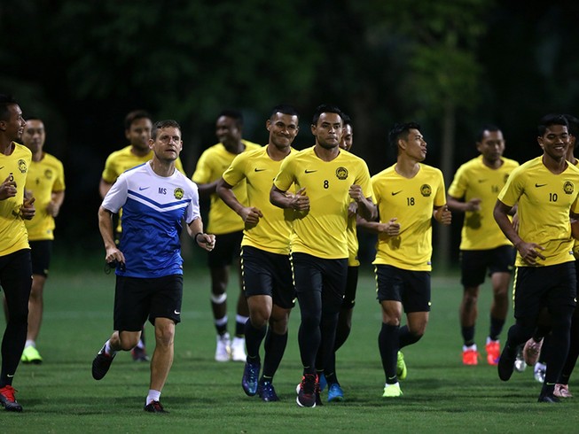 Malaysia đưa M-League trở lại với ưu tiên số một cho đội tuyển