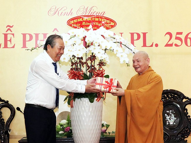Phó Thủ tướng Trương Hòa Bình chúc mừng đại lễ Phật đản