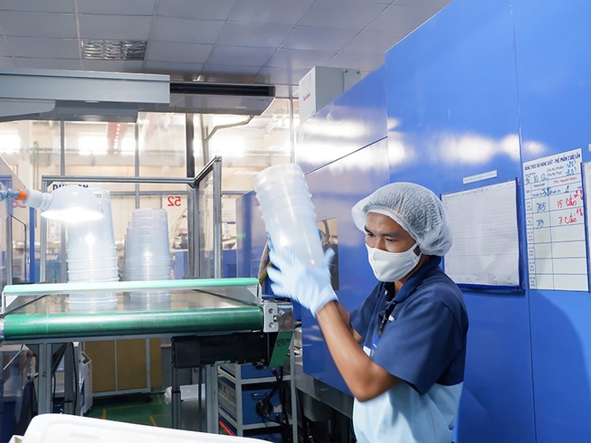 TP.HCM kịp thời giảm giá điện cho khách hàng