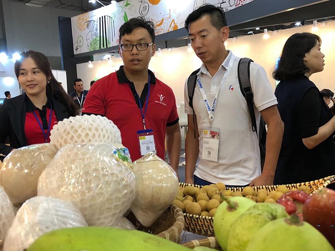 Vẫn sống khỏe nhờ bán hàng cho người Nhật, Mỹ