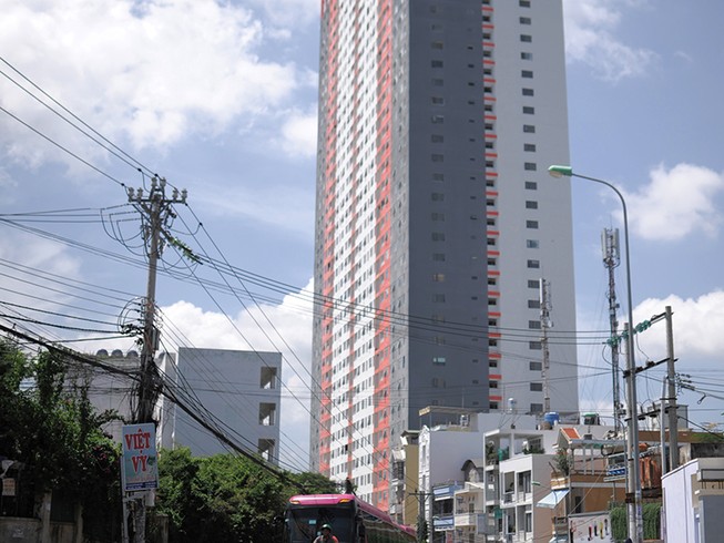 Liên doanh để chuyển đất công vào tay tư nhân