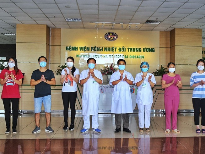Việt Nam chỉ còn 5% bệnh nhân dương tính với COVID-19