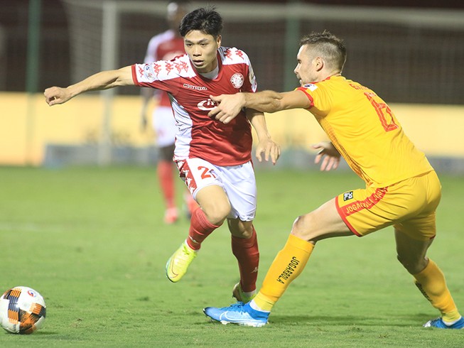 V-League trở lại, làng bóng Đông Nam Á thấp thỏm