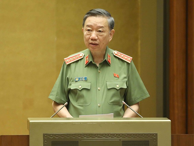 Hộ khẩu không hạn chế được tăng dân số cơ học