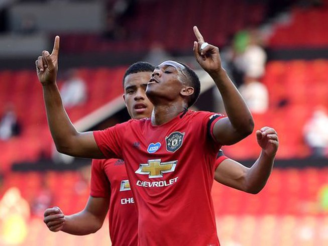 Man. Utd mơ vượt qua Chelsea chen vào tốp 3