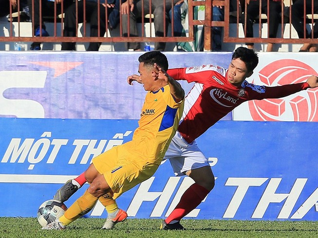 Thầy trò ông Chung không ngán ‘đòn hội đồng’