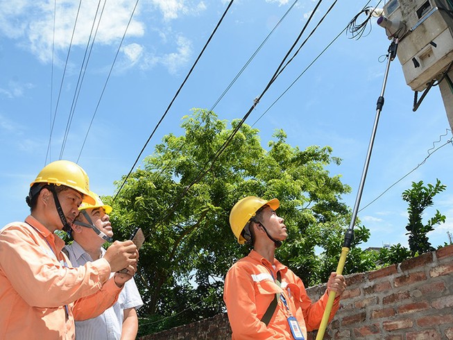 Lắp công tơ điện tử để tránh nhầm chỉ số điện