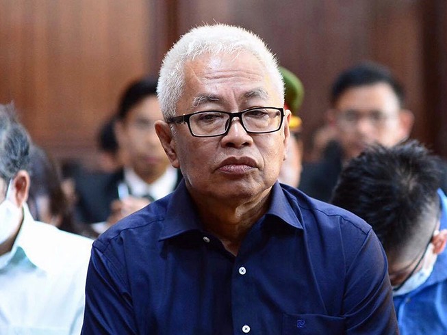Dời ngày tuyên án vụ Ngân hàng Đông Á thiệt hại 8.827 tỉ