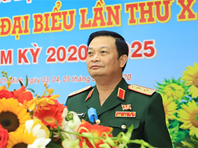 Tướng Trần Hoài Trung tái đắc cử bí thư Đảng ủy Quân khu 7