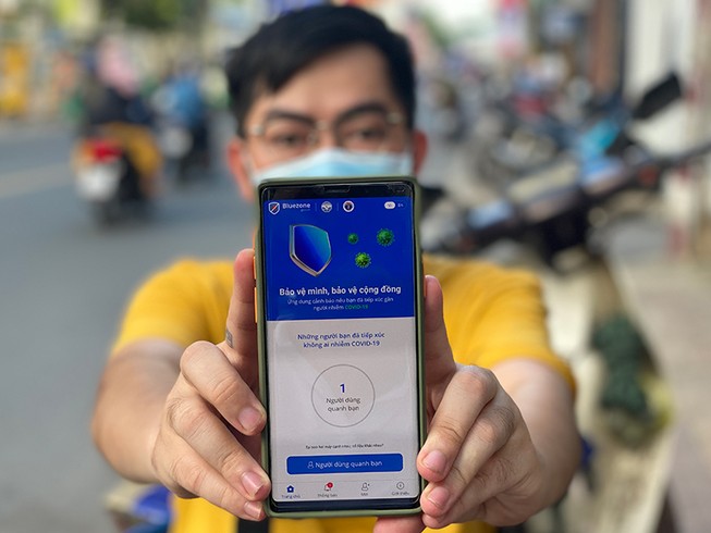 ‘Khẩu trang điện tử’ Bluezone và tính bảo mật
