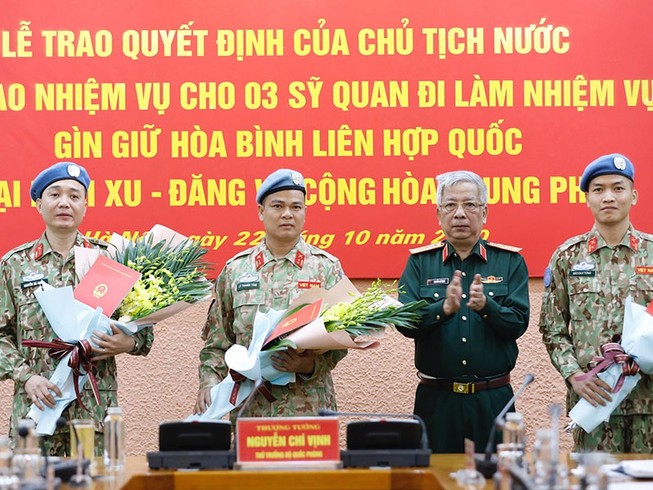3 sĩ quan Việt Nam làm nhiệm vụ gìn giữ hòa bình LHQ