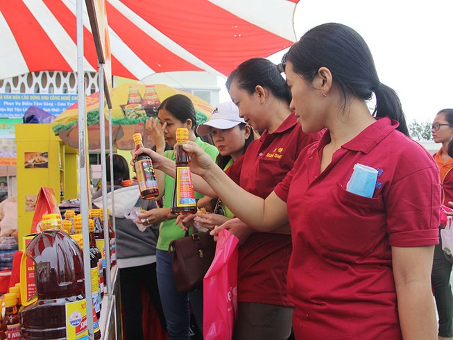 Nước mắm truyền thống tìm cách giữ hương vị riêng