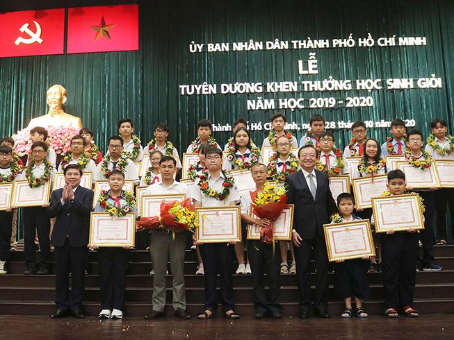 TP.HCM thông qua 2 đề án giáo dục quan trọng