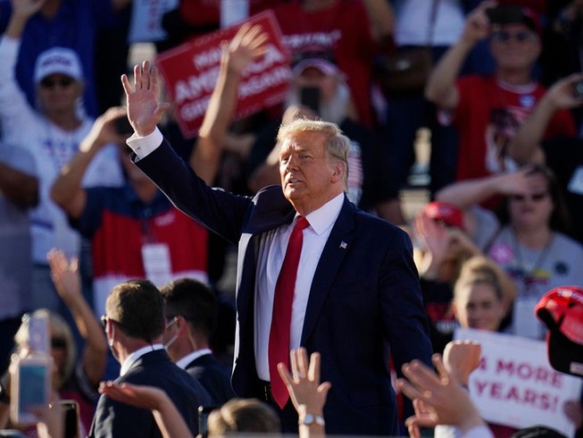 Ông Trump, ông Biden cạnh tranh quyết liệt ở Florida