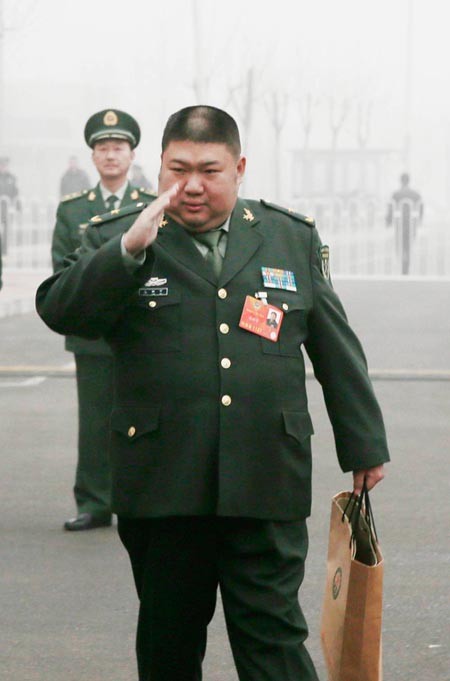 Trung Quốc: Sĩ quan 'béo phì' sẽ không được thăng chức