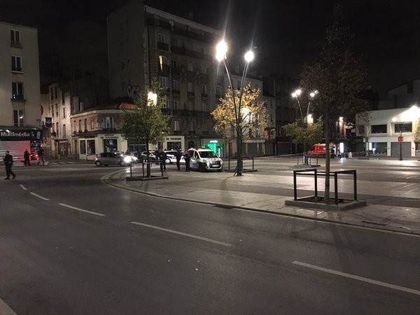 Nóng: Cảnh sát Pháp đấu súng, truy đuổi nghi phạm khủng bố Paris