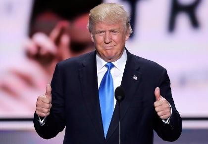 Donald Trump chính thức là ứng cử viên tổng thống của đảng Cộng hòa