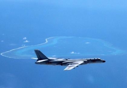 Trung Quốc ngang ngược cho máy bay ném bom, Su-30 tuần tra biển Đông