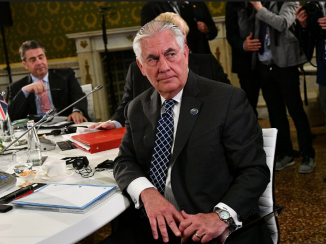 Ông Tillerson: Nga phải chọn hoặc Mỹ hoặc Syria